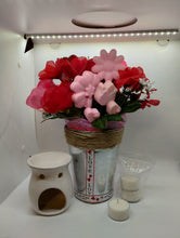 Load image into Gallery viewer, Love Line Diffuser &amp; Wax Melts Bouquet Set
